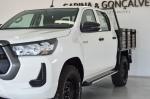 toyota-hilux-2023-diesel-2393cc