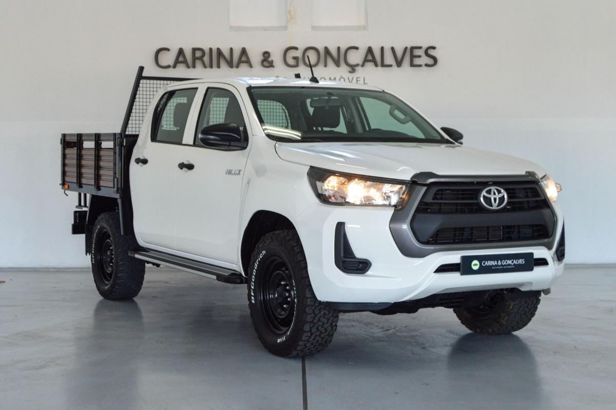toyota-hilux-2023-diesel-2393cc