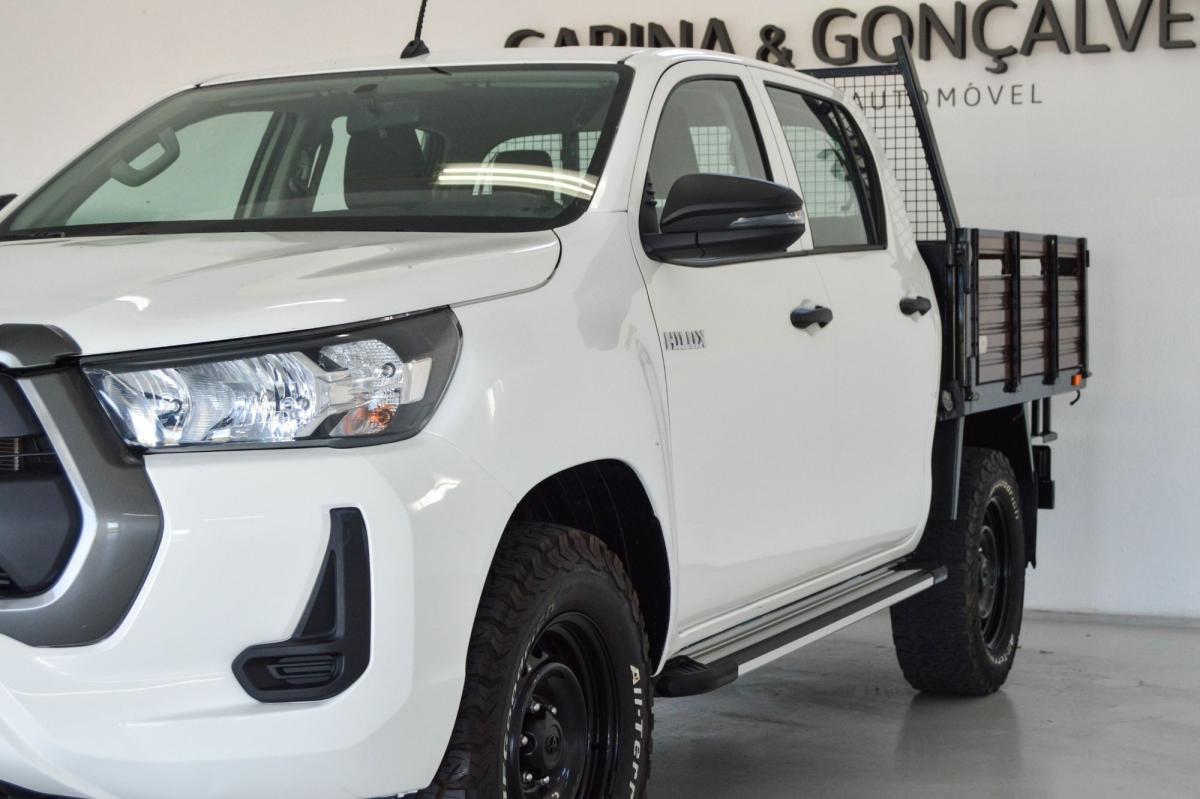 toyota-hilux-2023-diesel-2393cc