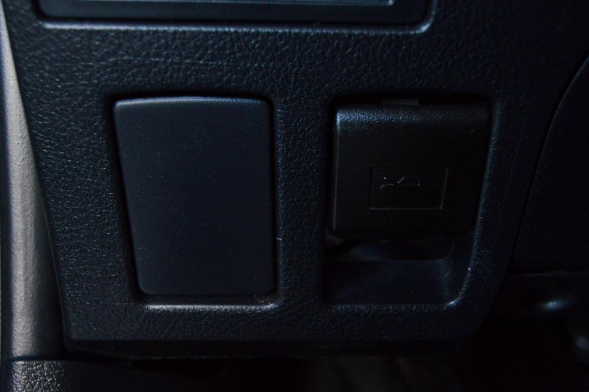 toyota-hilux-2023-diesel-2393cc