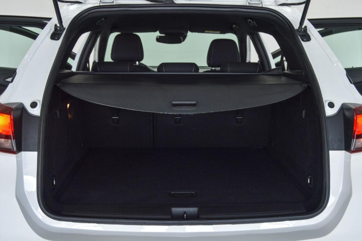 opel-astra-sport-tourer-2021-diesel-1496cc