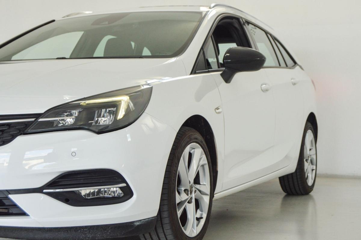 opel-astra-sport-tourer-2021-diesel-1496cc