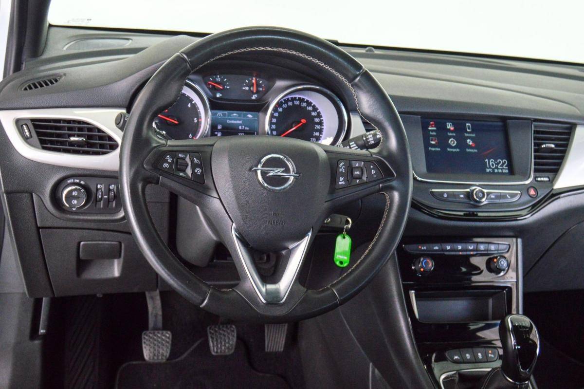 opel-astra-sport-tourer-2021-diesel-1496cc