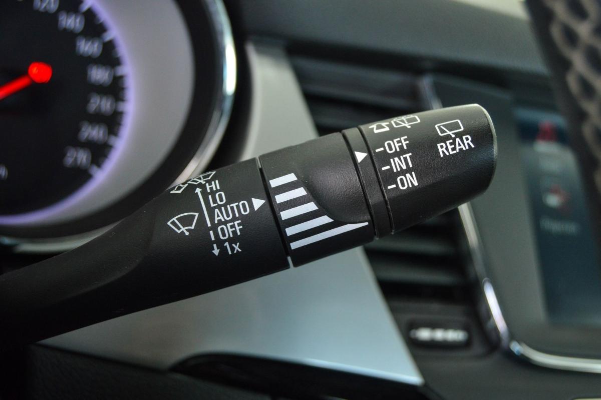 opel-astra-sport-tourer-2021-diesel-1496cc