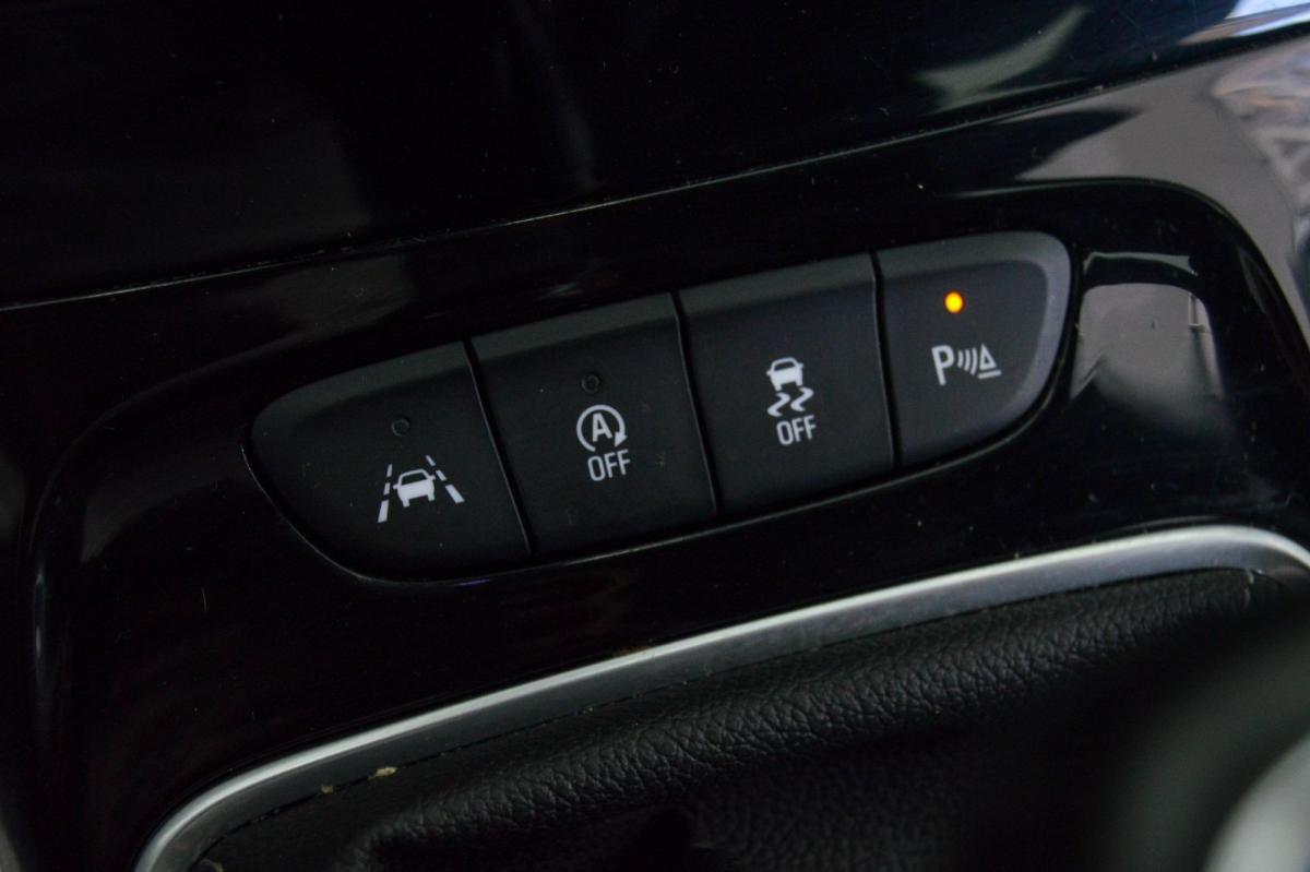 opel-astra-sport-tourer-2021-diesel-1496cc