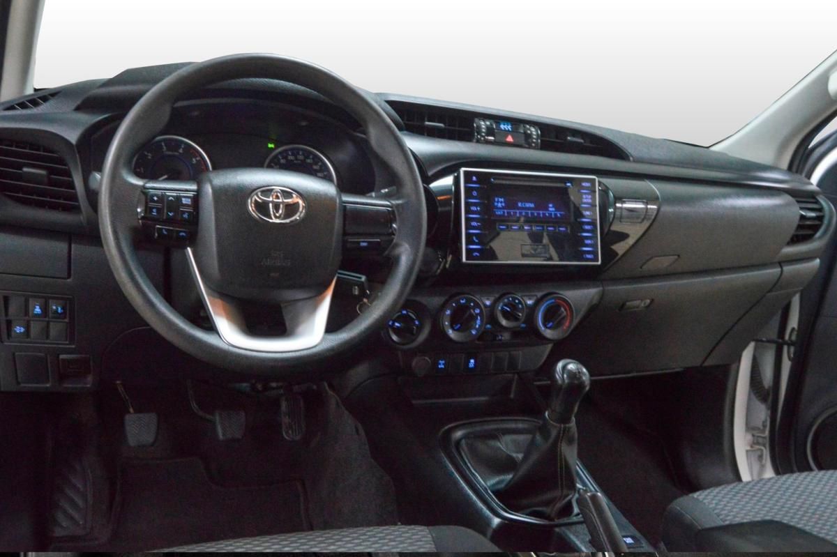 toyota-hilux-2020-diesel-2393cc