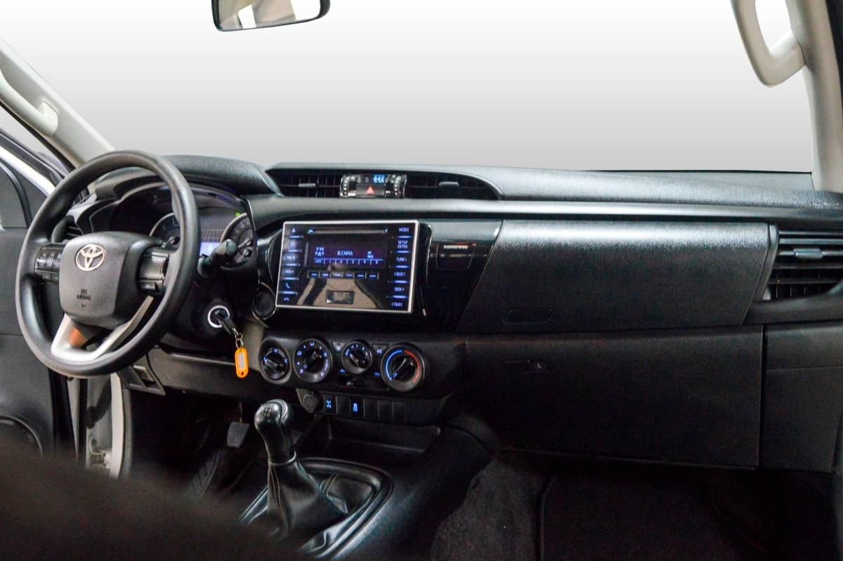 toyota-hilux-2020-diesel-2393cc