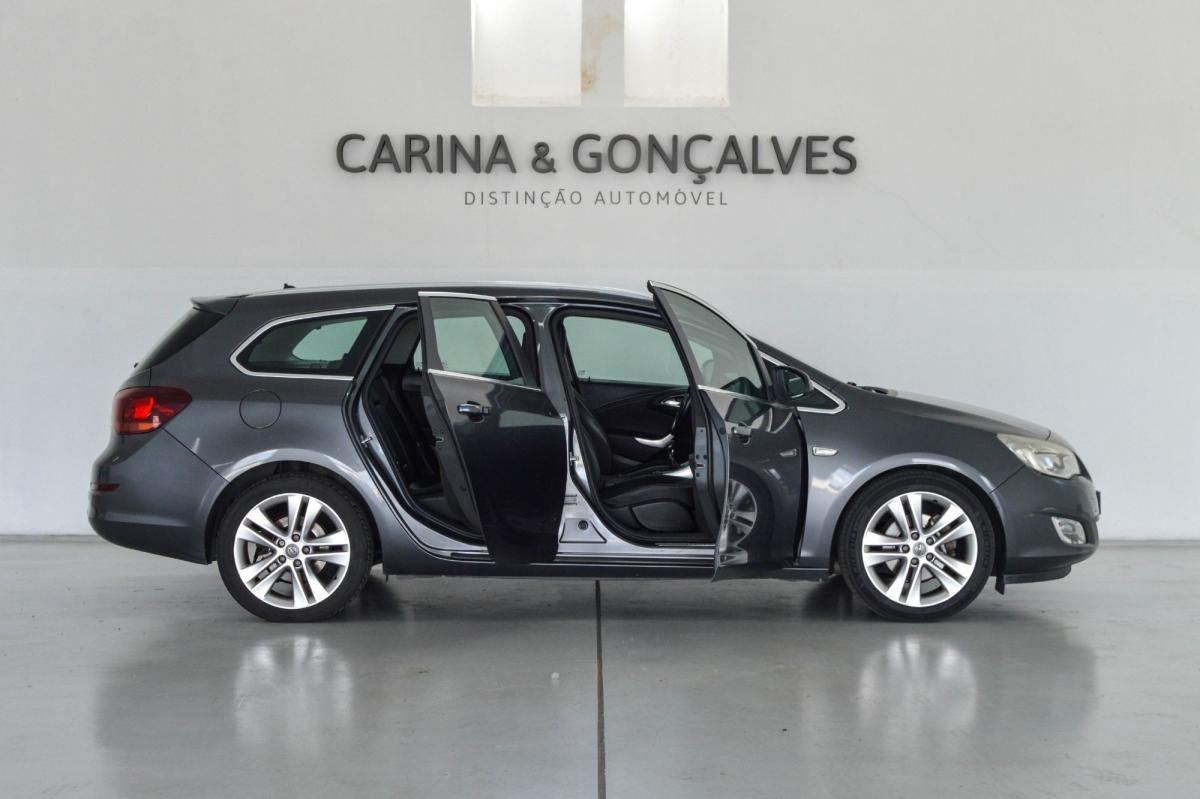opel-astra-sport-tourer-2010-diesel-1686cc
