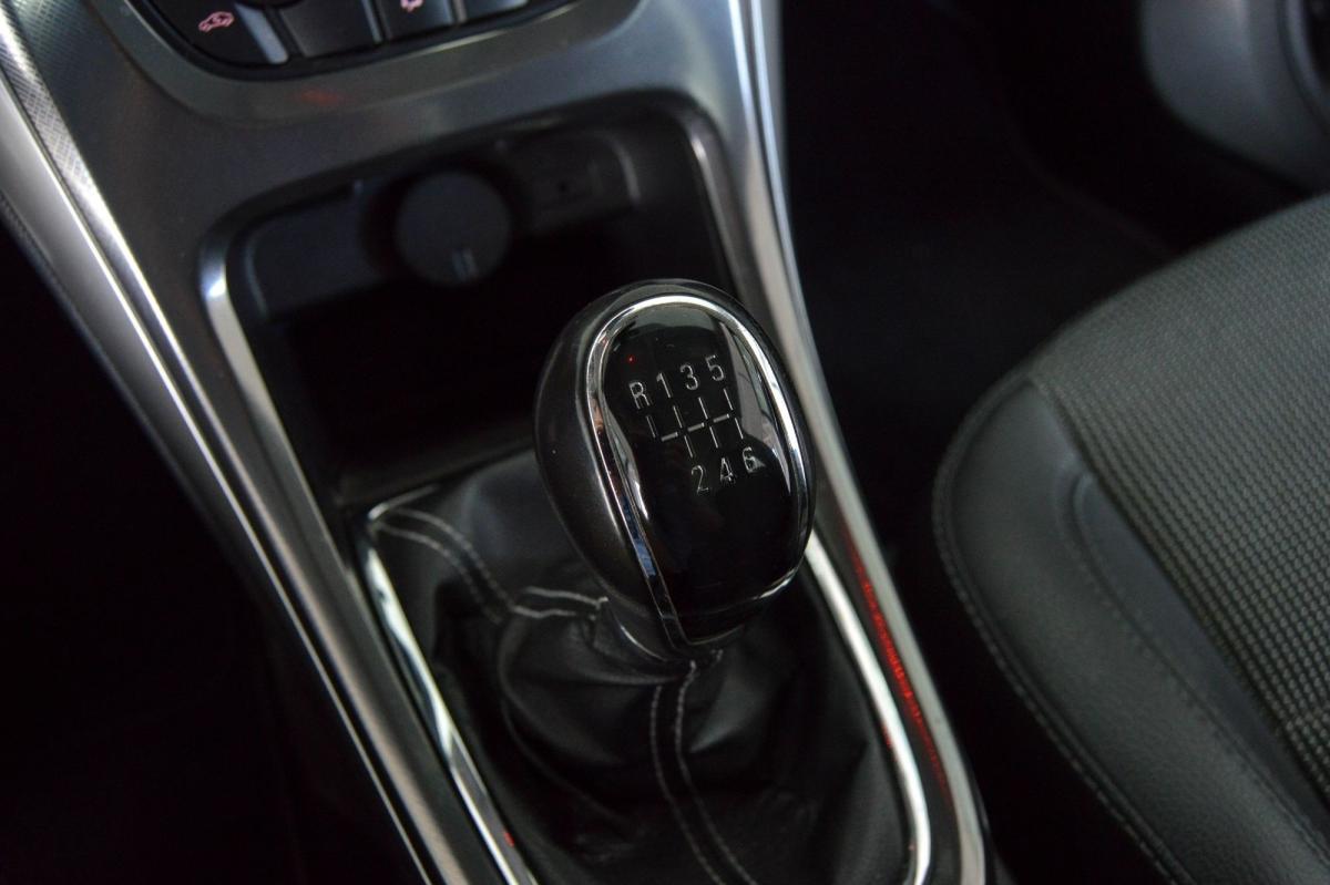 opel-astra-sport-tourer-2010-diesel-1686cc