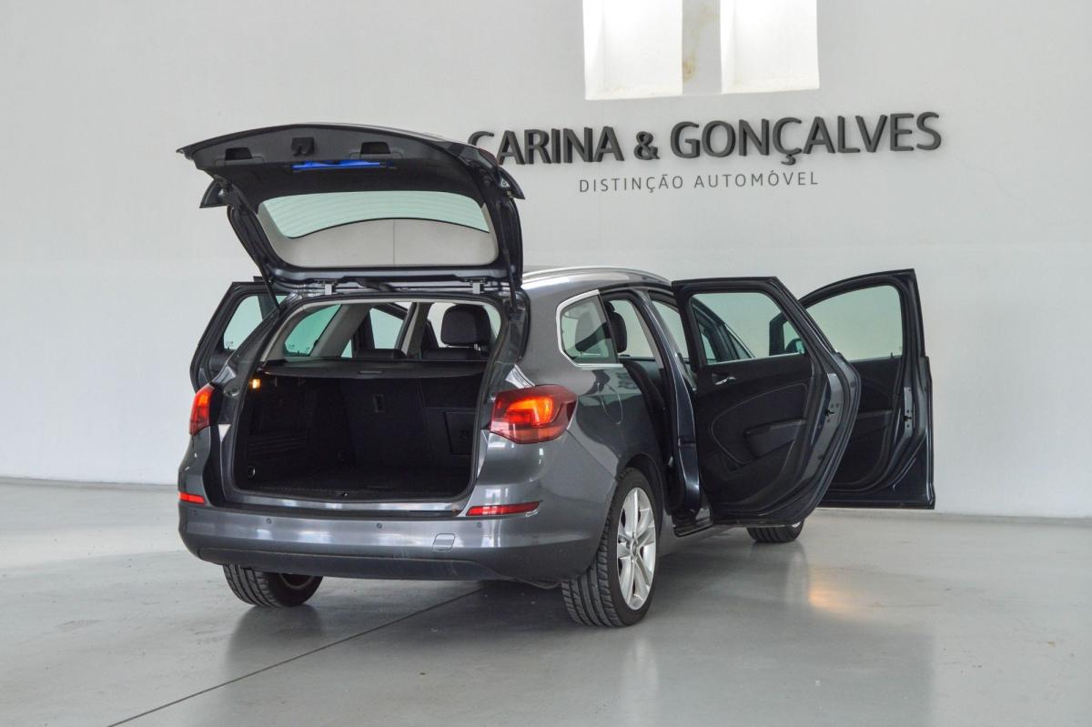 opel-astra-sport-tourer-2010-diesel-1686cc