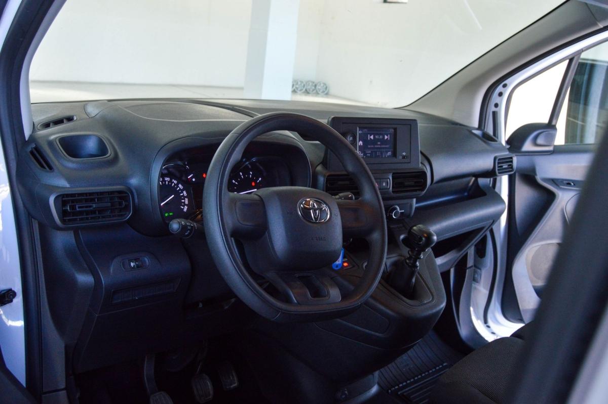 toyota-proace-2023-diesel-1499cc