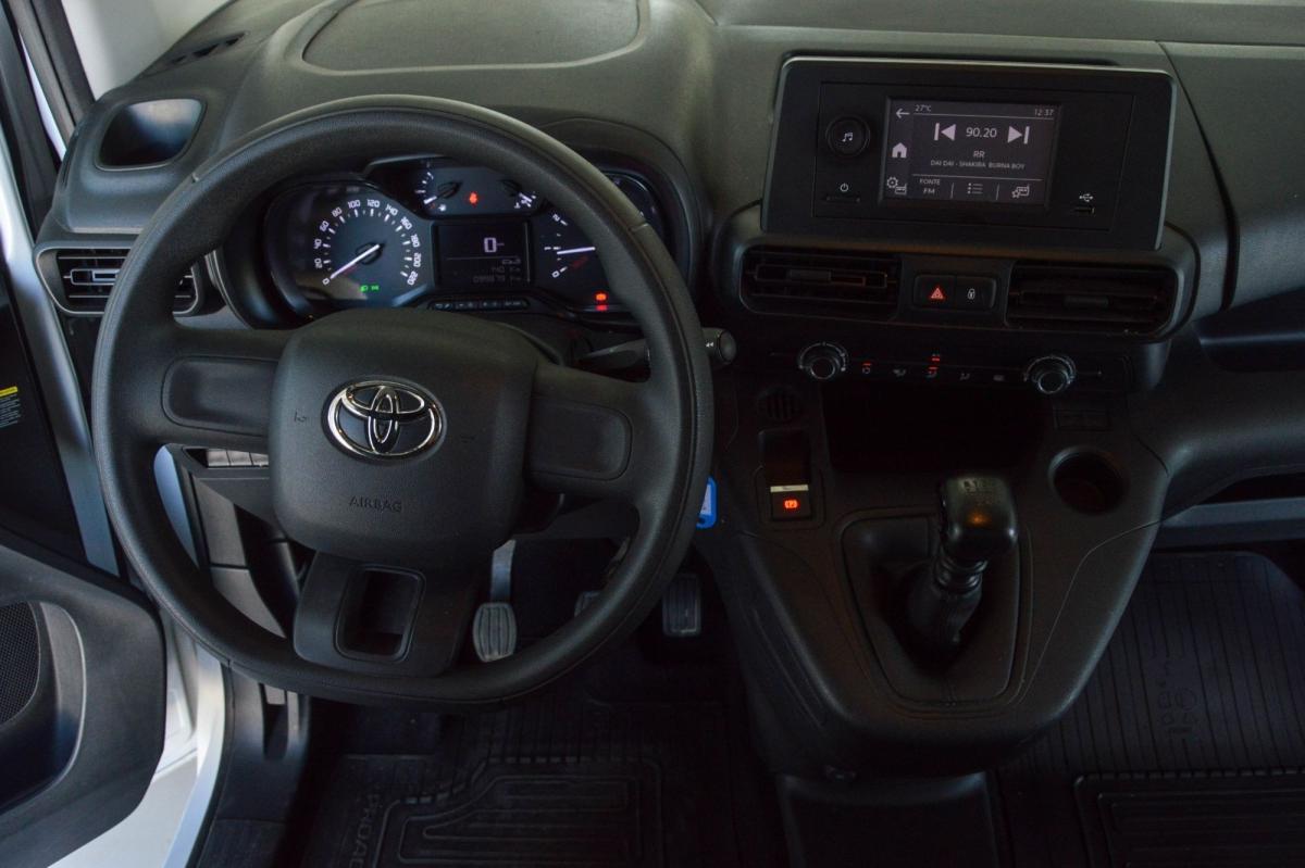 toyota-proace-2023-diesel-1499cc