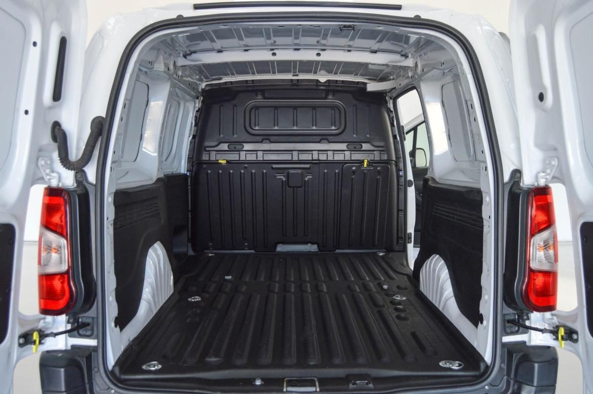toyota-proace-2023-diesel-1499cc