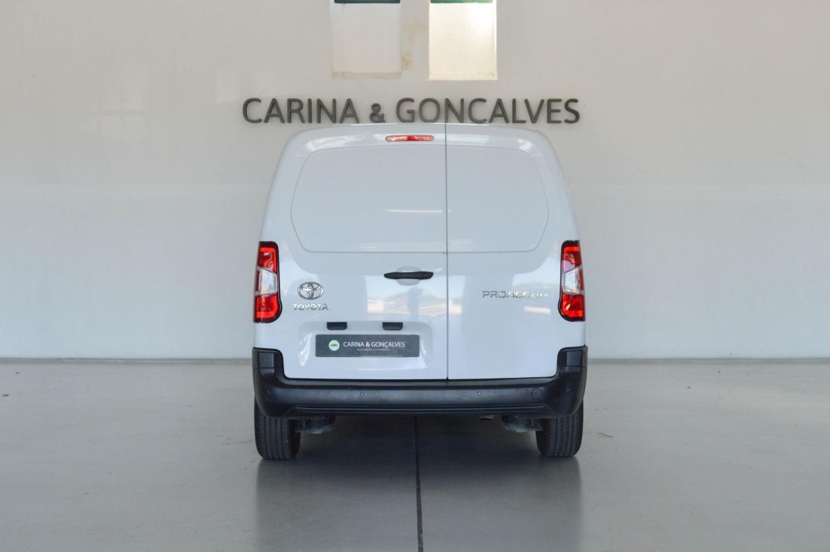 toyota-proace-2023-diesel-1499cc