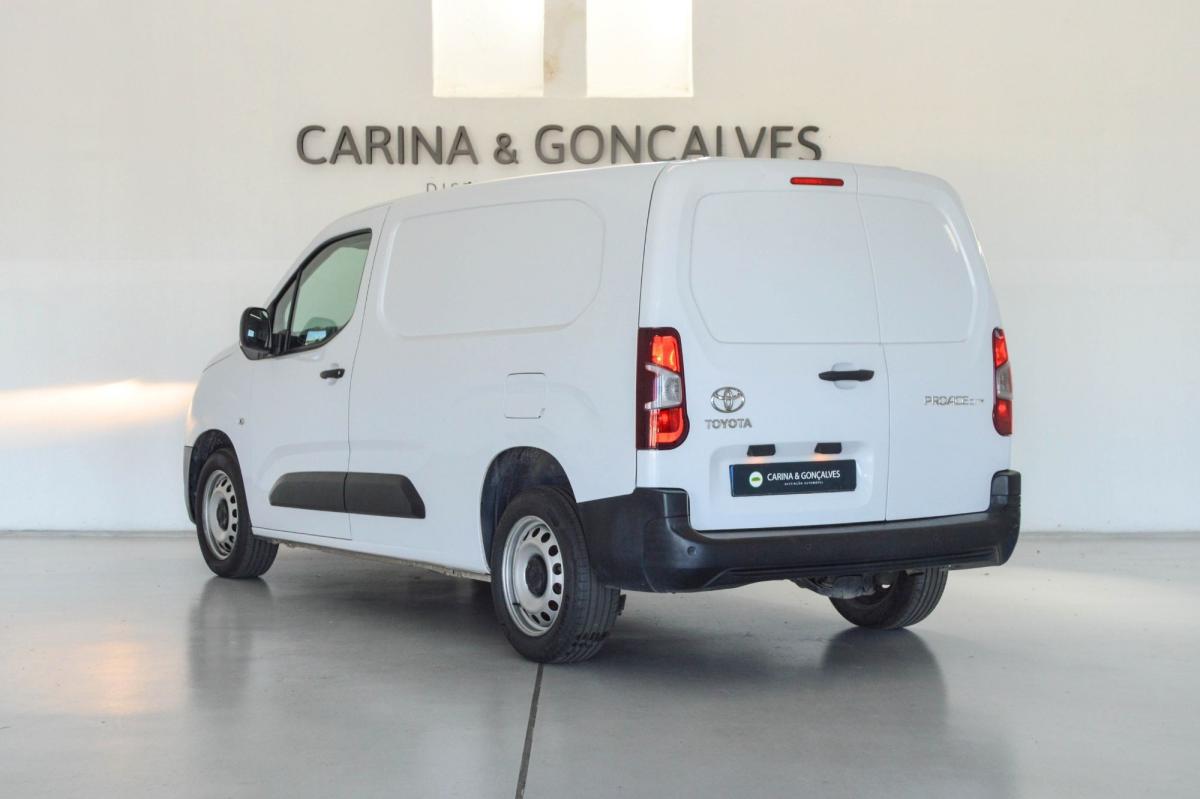 toyota-proace-2023-diesel-1499cc