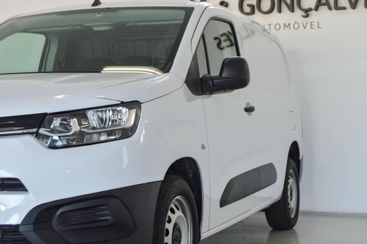 toyota-proace-2023-diesel-1499cc