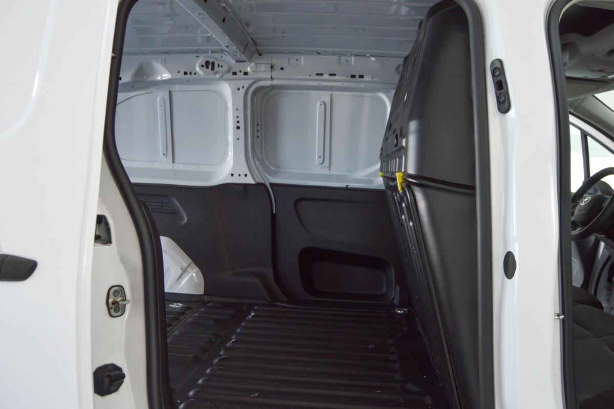 toyota-proace-2023-diesel-1499cc