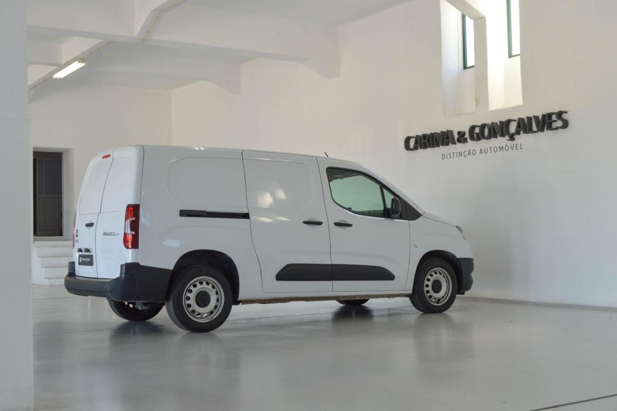 toyota-proace-2023-diesel-1499cc