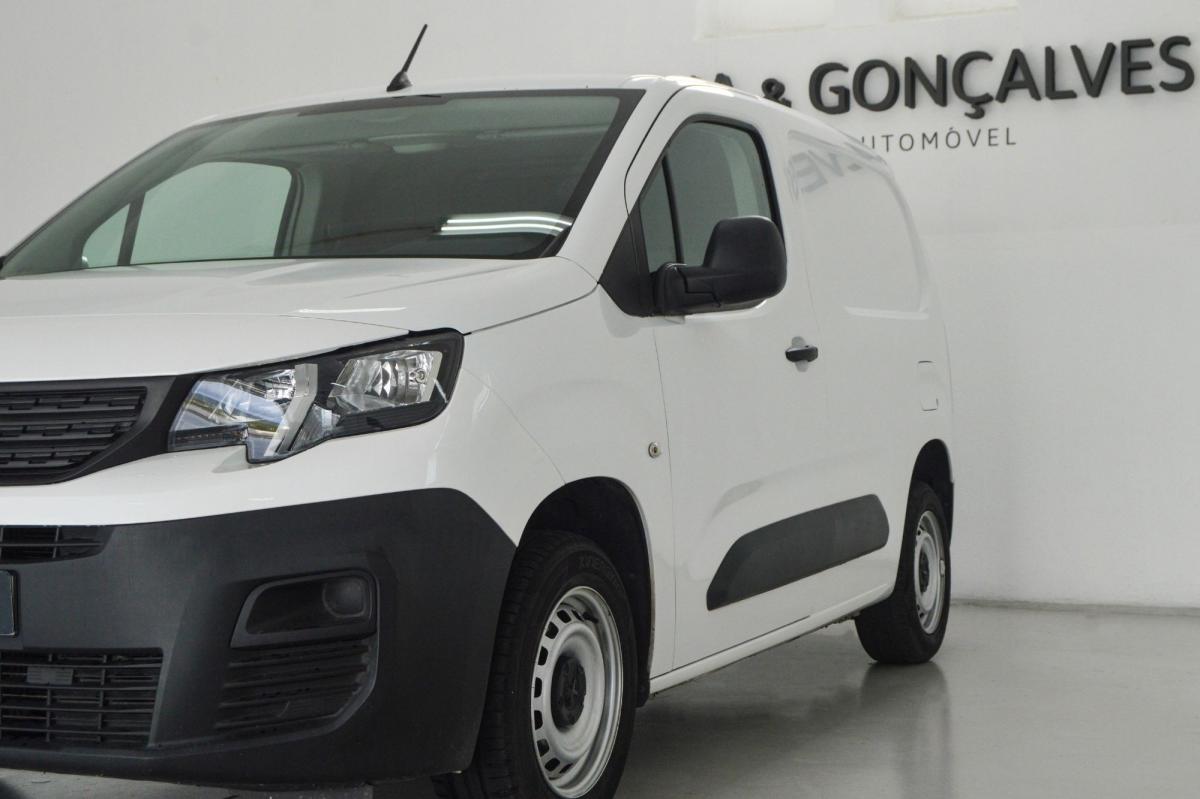peugeot-partner-2019-diesel-1560cc