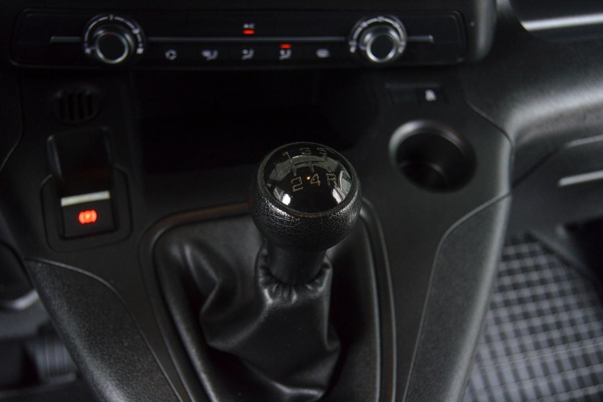 peugeot-partner-2019-diesel-1560cc