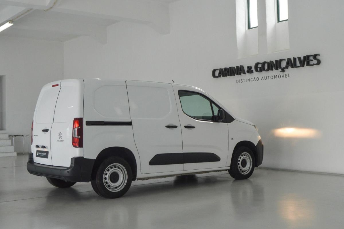 peugeot-partner-2019-diesel-1560cc