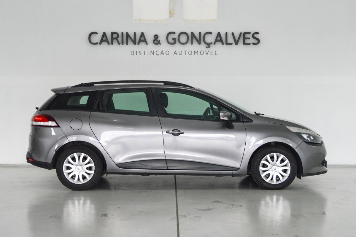 renault-clio-sport-tourer-2016-diesel-1461cc