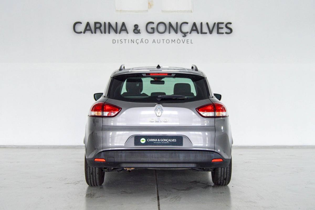 renault-clio-sport-tourer-2016-diesel-1461cc