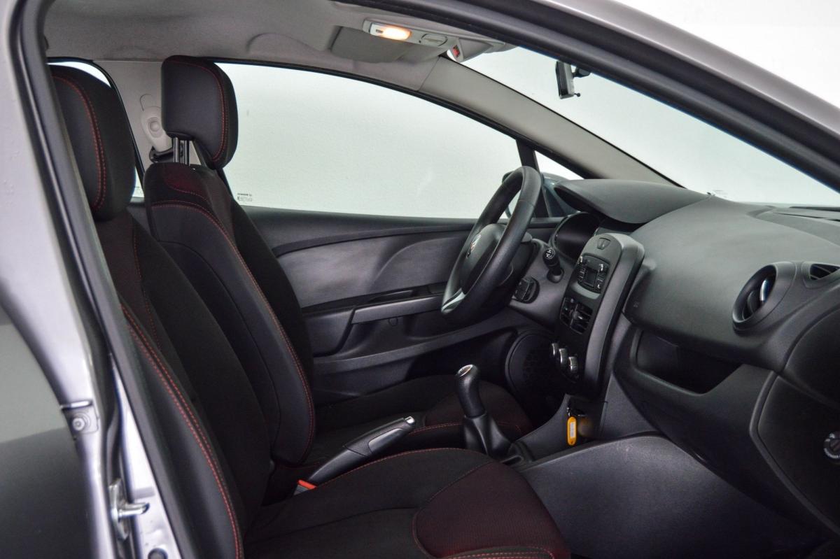 renault-clio-sport-tourer-2016-diesel-1461cc