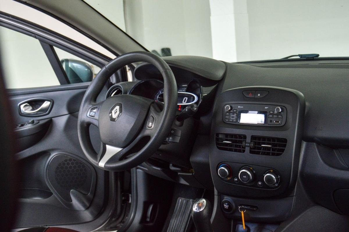 renault-clio-sport-tourer-2016-diesel-1461cc