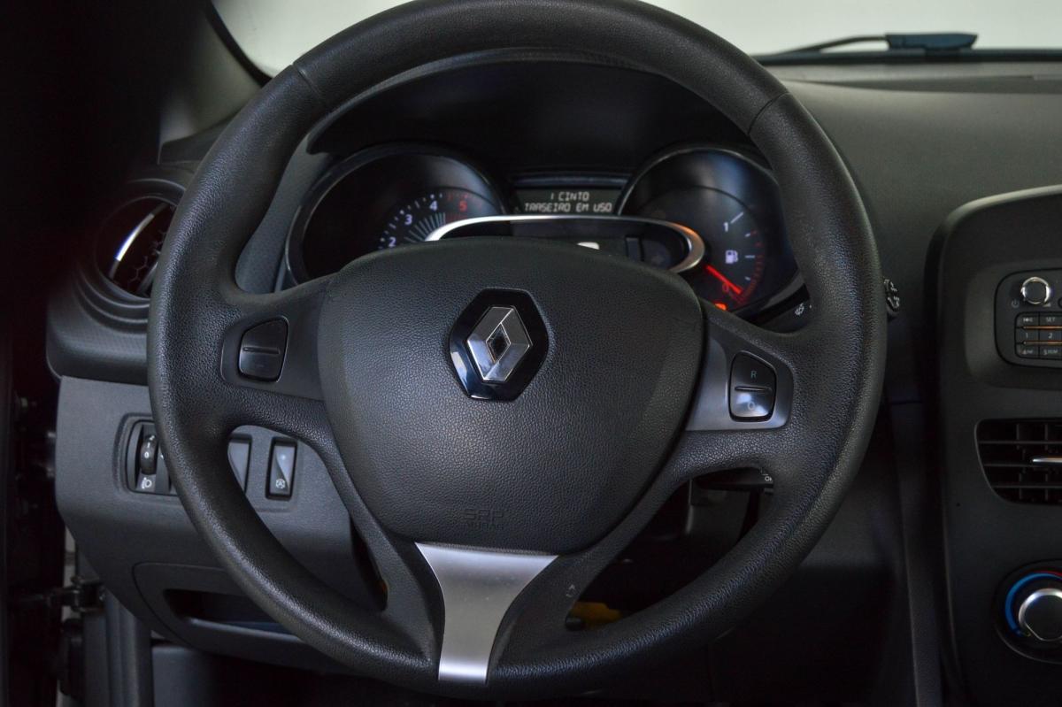 renault-clio-sport-tourer-2016-diesel-1461cc