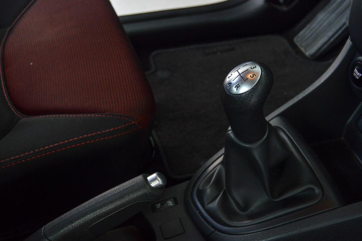 renault-clio-sport-tourer-2016-diesel-1461cc