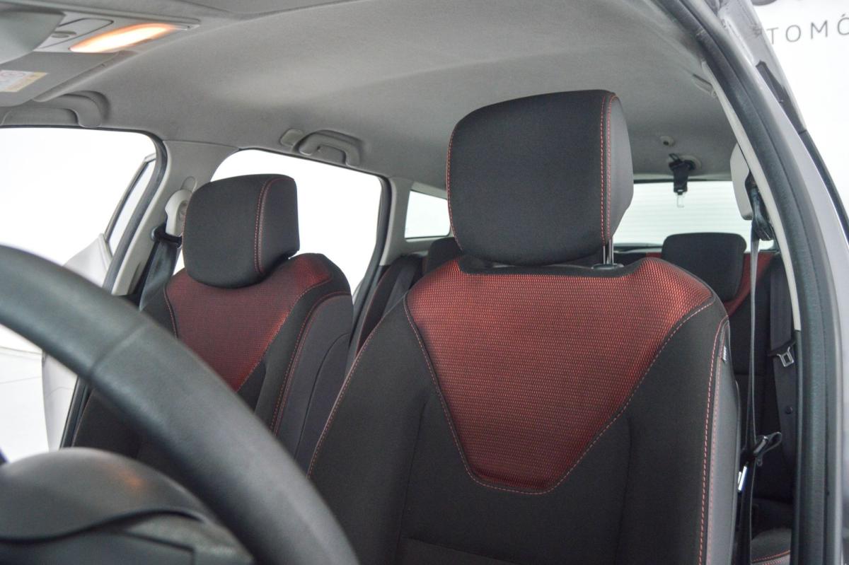 renault-clio-sport-tourer-2016-diesel-1461cc