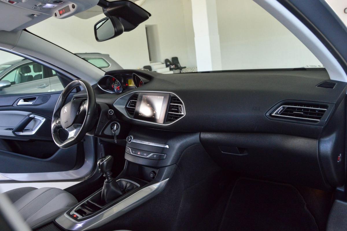 peugeot-308-sw-2020-diesel-1499cc