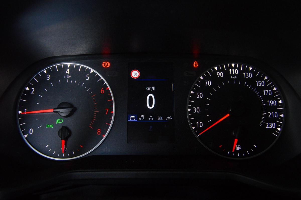 renault-clio-2023-gasolina-999cc