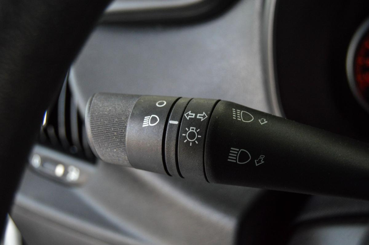 fiat-doblo-2022-diesel-1598cc