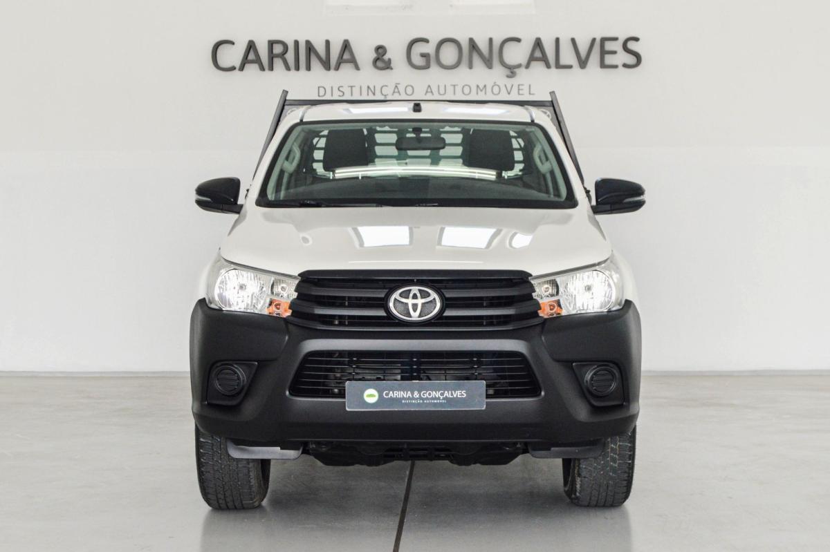 toyota-hilux-2018-diesel-2393cc