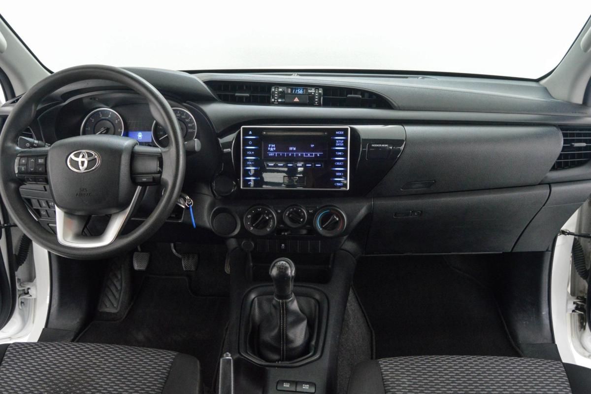 toyota-hilux-2018-diesel-2393cc