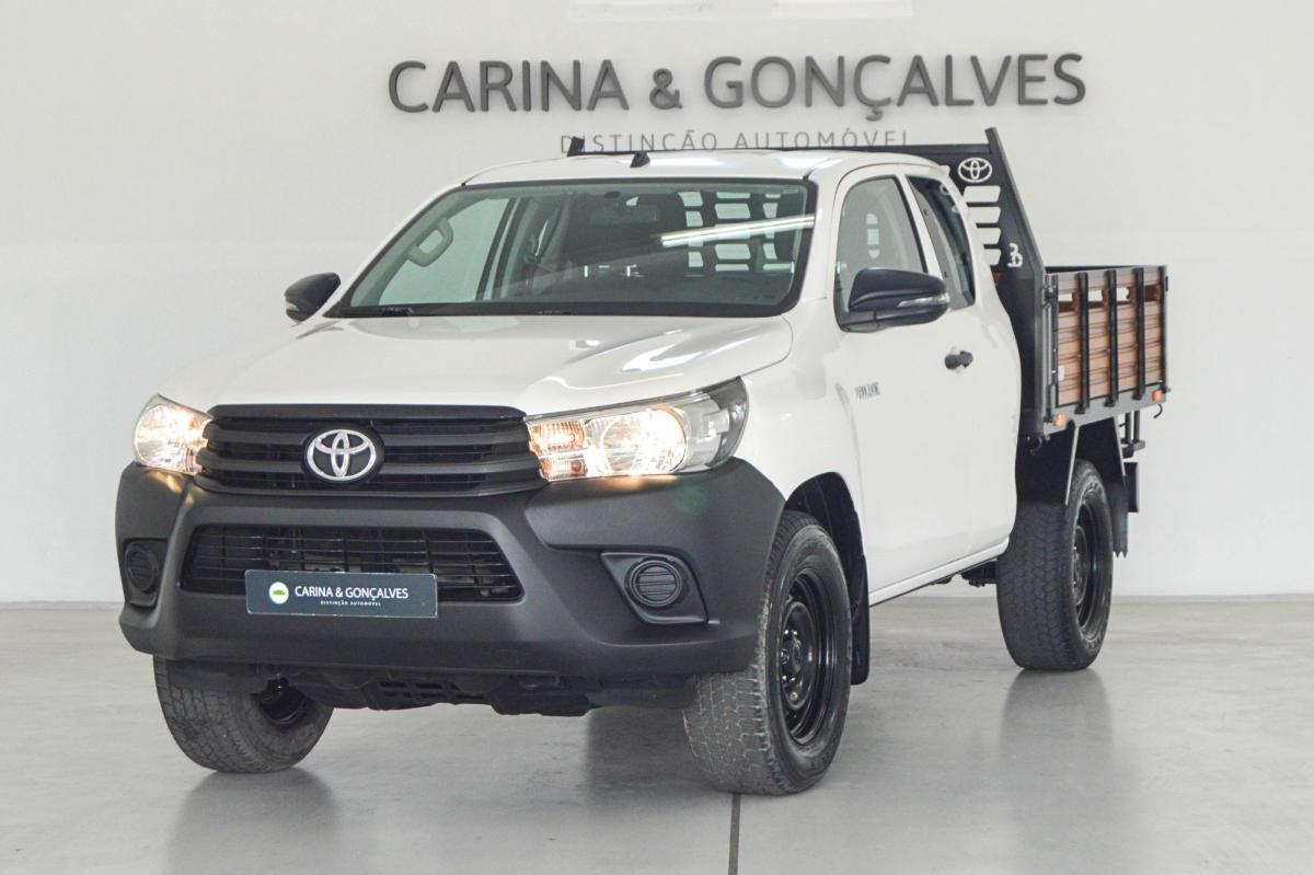 toyota-hilux-2018-diesel-2393cc