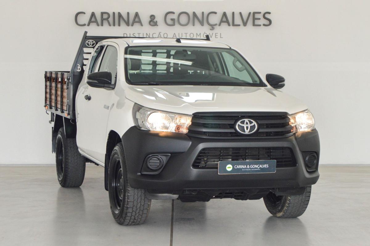toyota-hilux-2018-diesel-2393cc