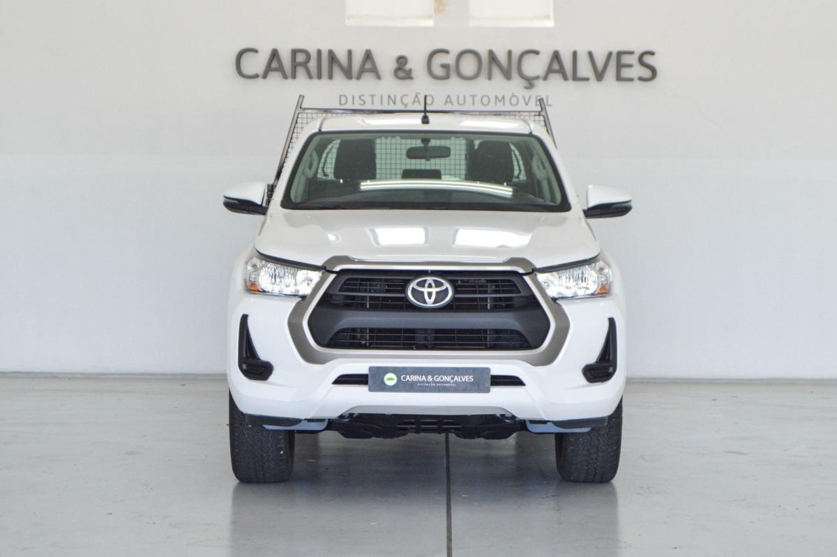 toyota-hilux-2023-diesel-2393cc