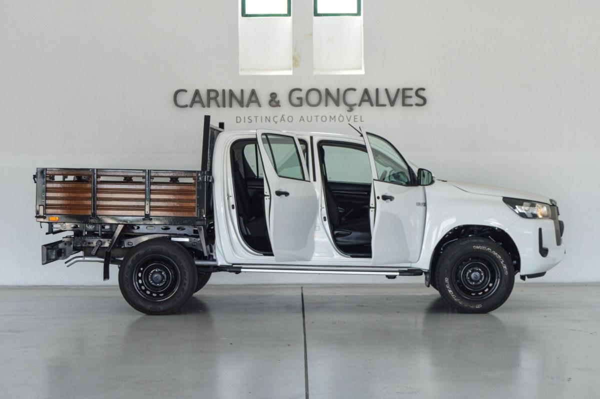 toyota-hilux-2023-diesel-2393cc
