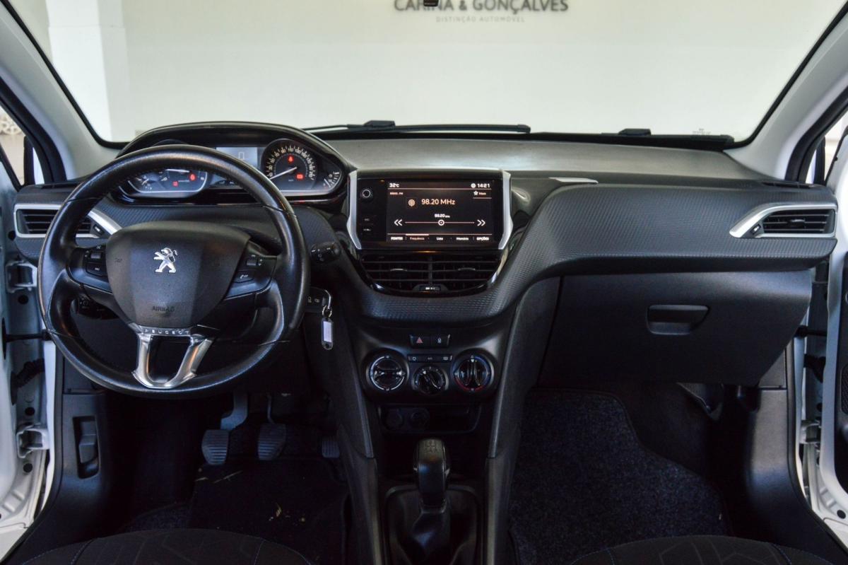 peugeot-2008-2018-diesel-1560cc