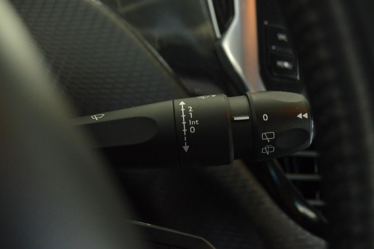 peugeot-2008-2018-diesel-1560cc