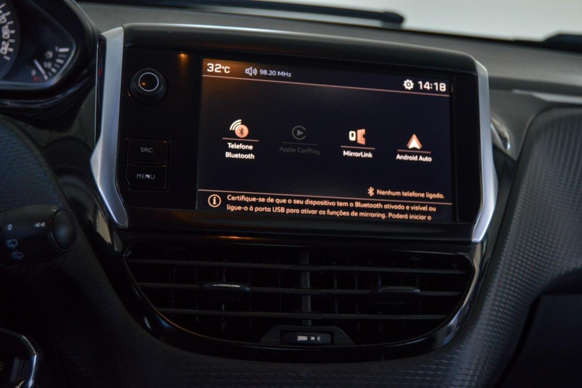 peugeot-2008-2018-diesel-1560cc