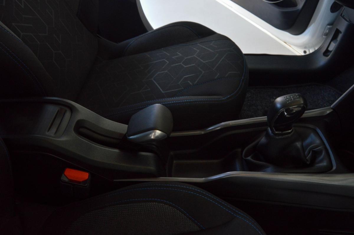 peugeot-2008-2018-diesel-1560cc