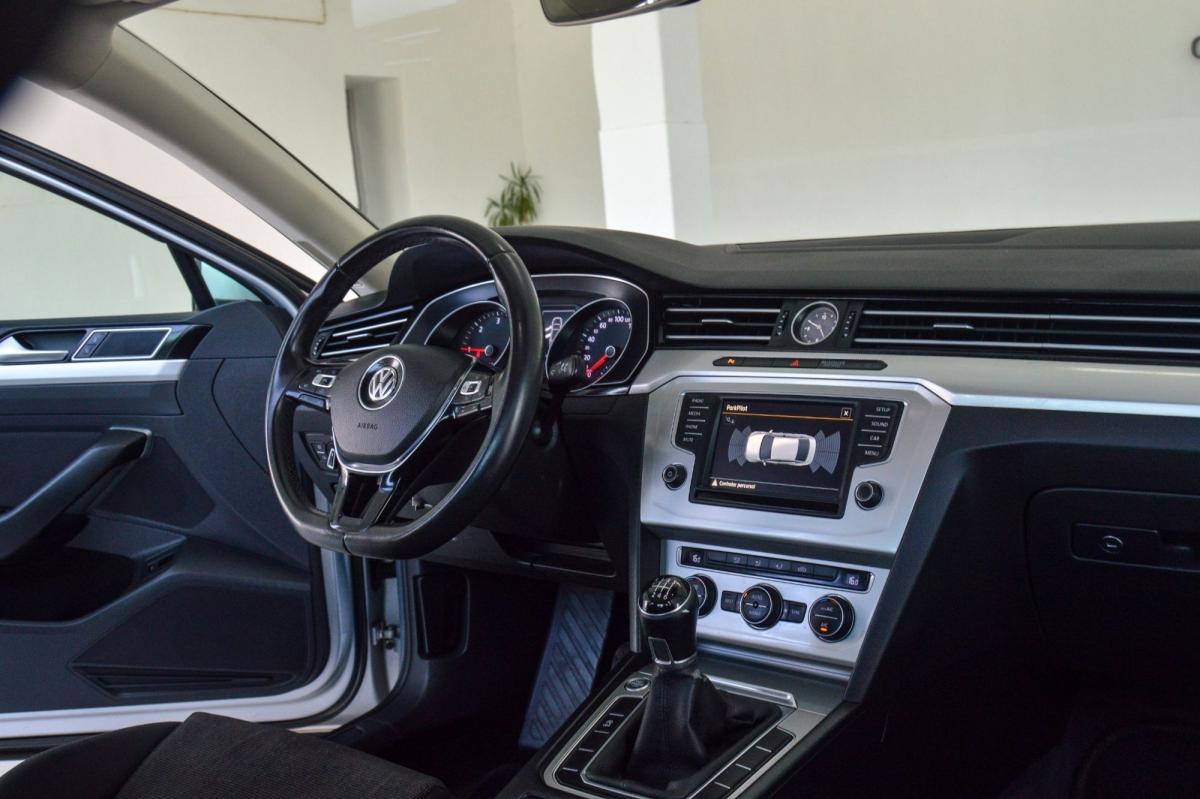 volkswagen-passat-2015-diesel-1598cc