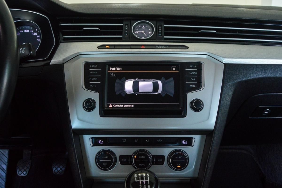 volkswagen-passat-2015-diesel-1598cc