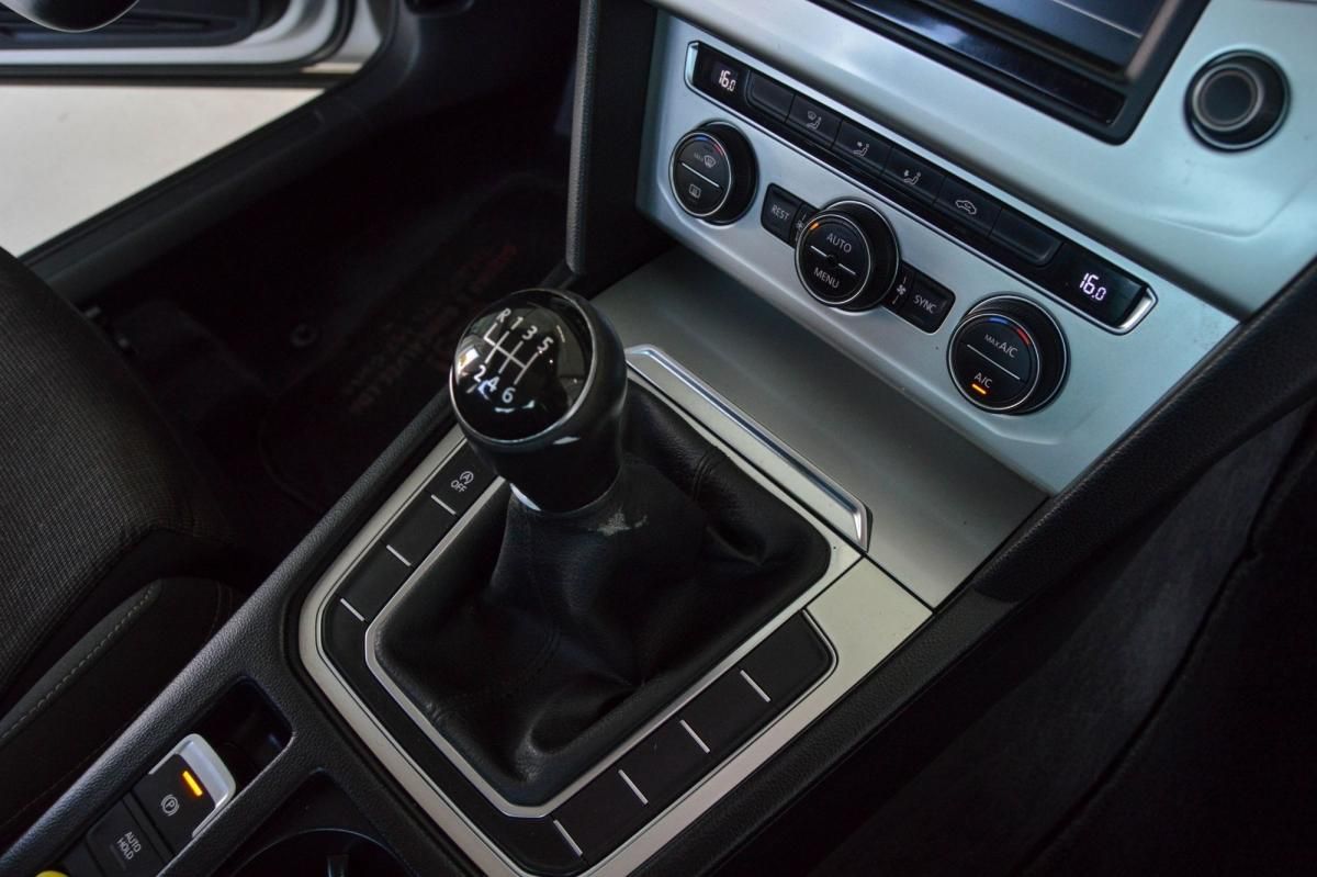 volkswagen-passat-2015-diesel-1598cc