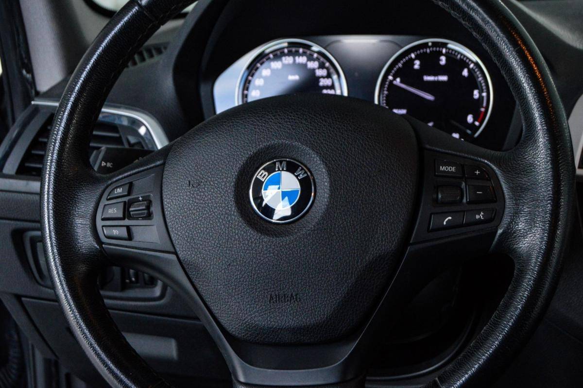 bmw-serie-1-2019-diesel-1496cc