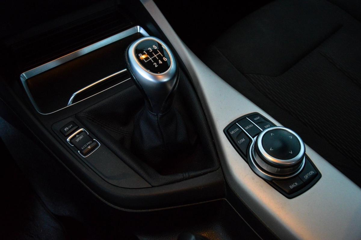 bmw-serie-1-2019-diesel-1496cc